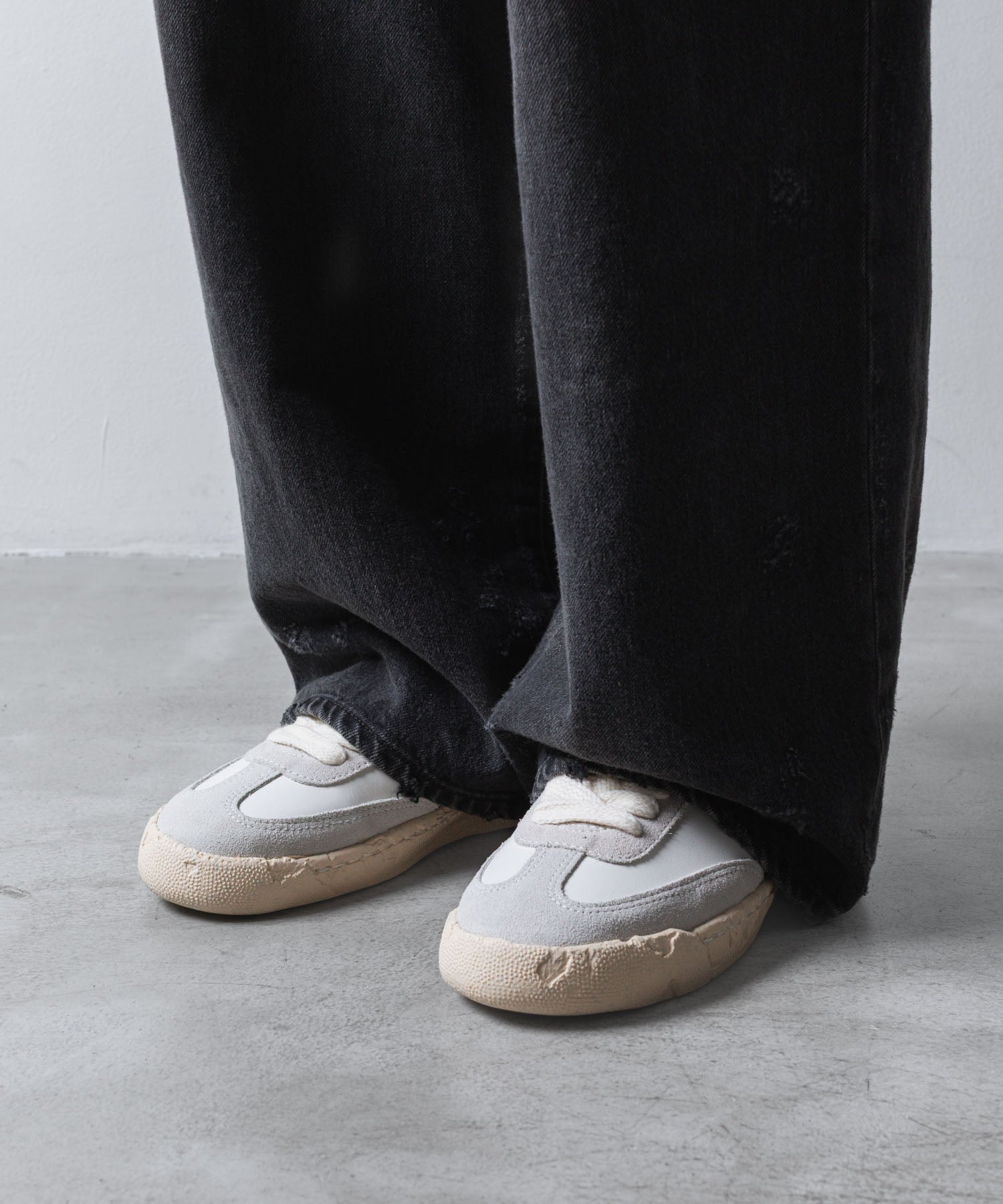 General scale. ジェネラルスケールのSEINE / LEATHER LOW-TOP SNEAKERSの公式通販サイトsession福岡セレクトショップ
