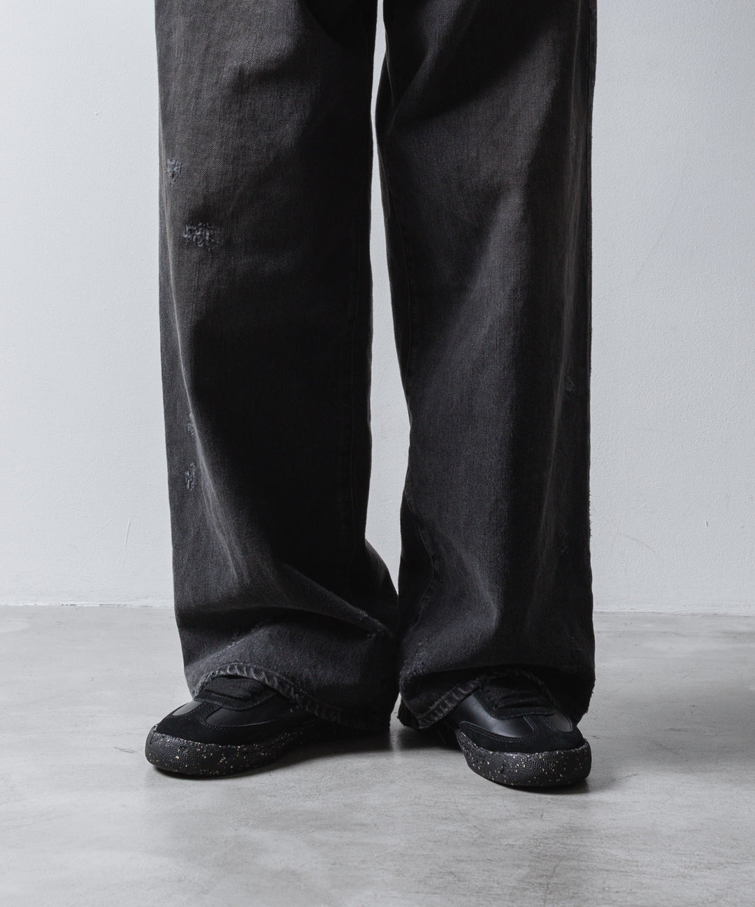 General scale. ジェネラルスケールのSEINE / LEATHER LOW-TOP SNEAKERSの公式通販サイトsession福岡セレクトショップ