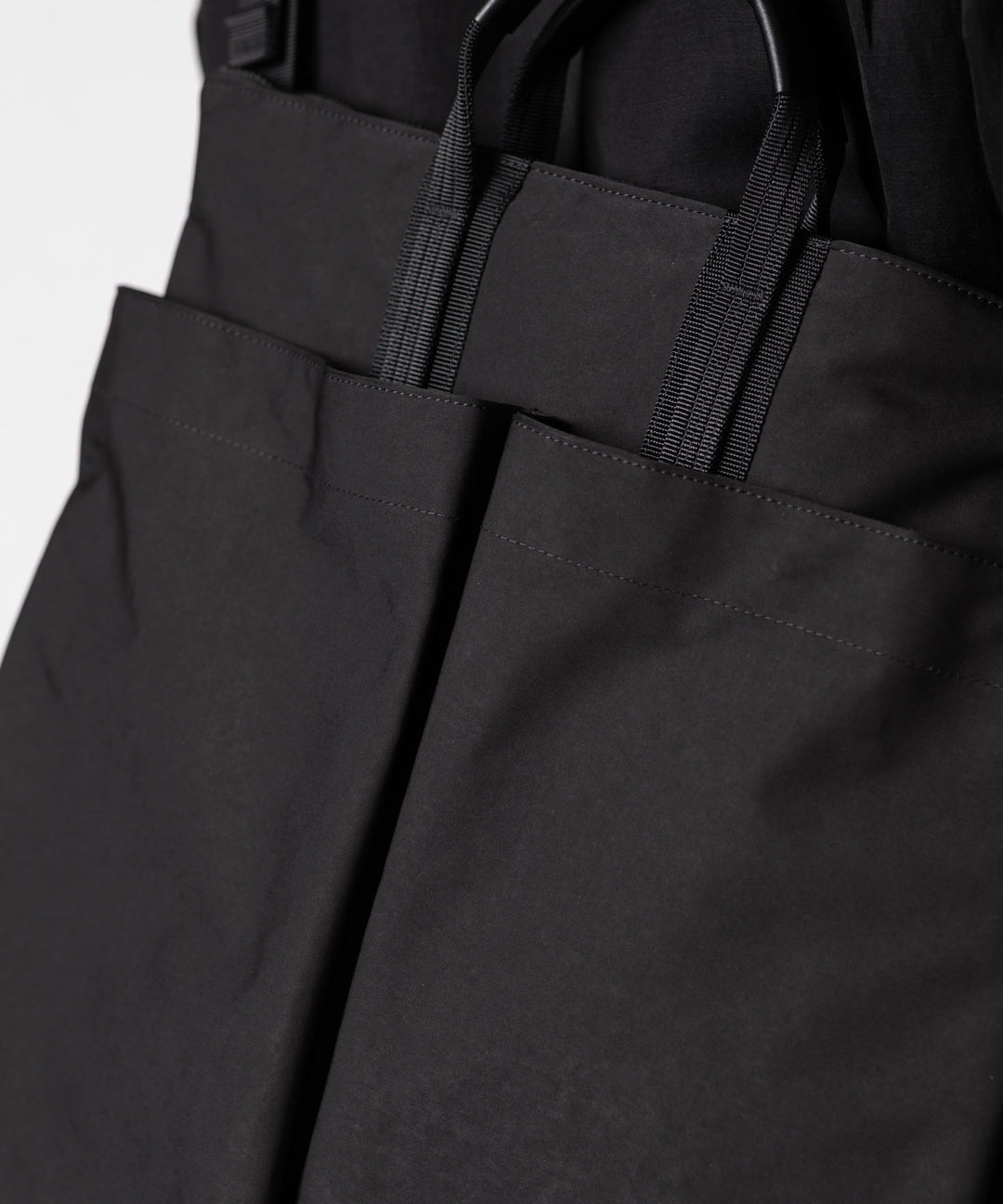 【KaILI】LIKE HELMET BAG - BLACK