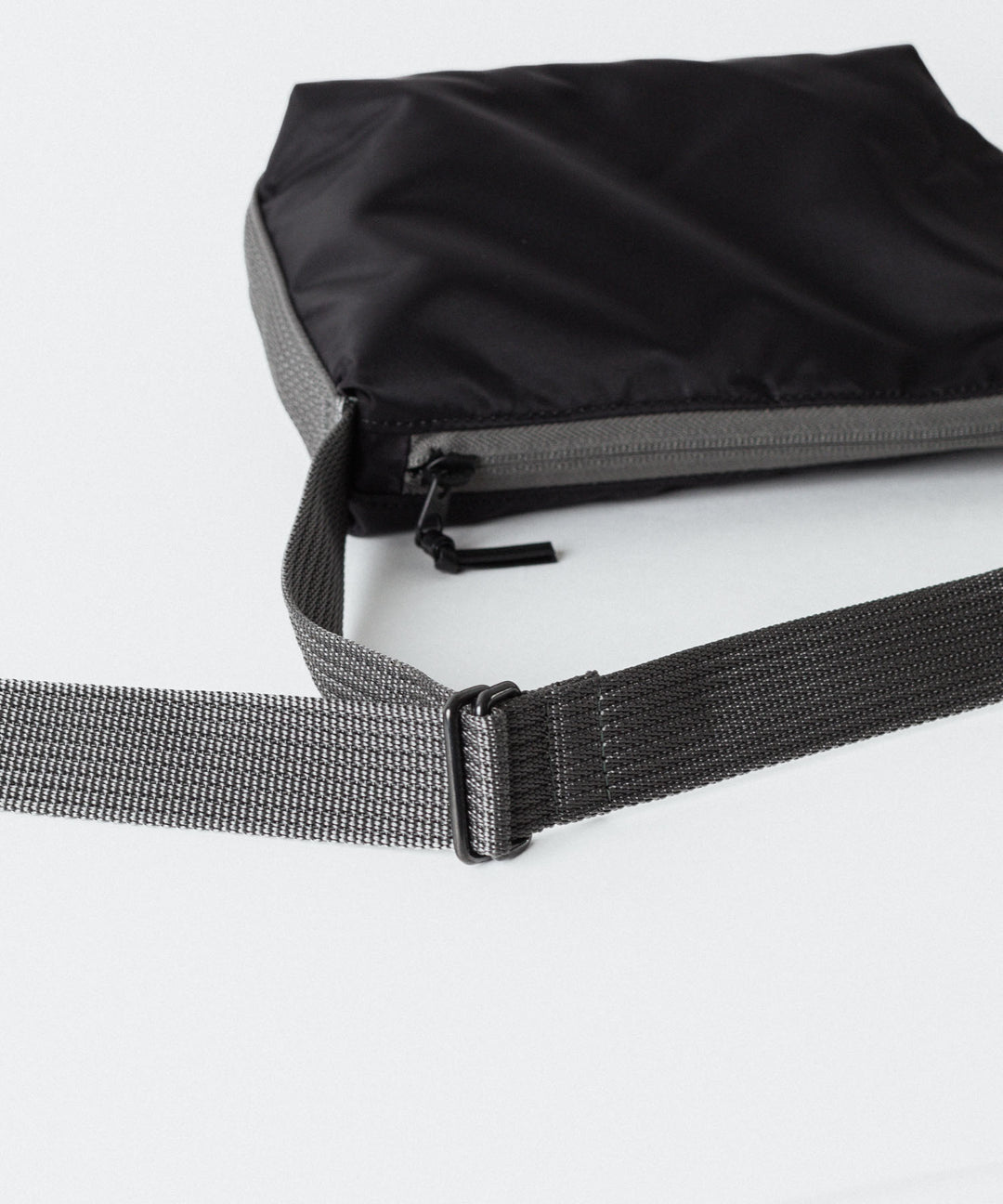 KaILI カイリのIREKO NS POUCH SのBLACKの公式通販サイトsession福岡セレクトショップ