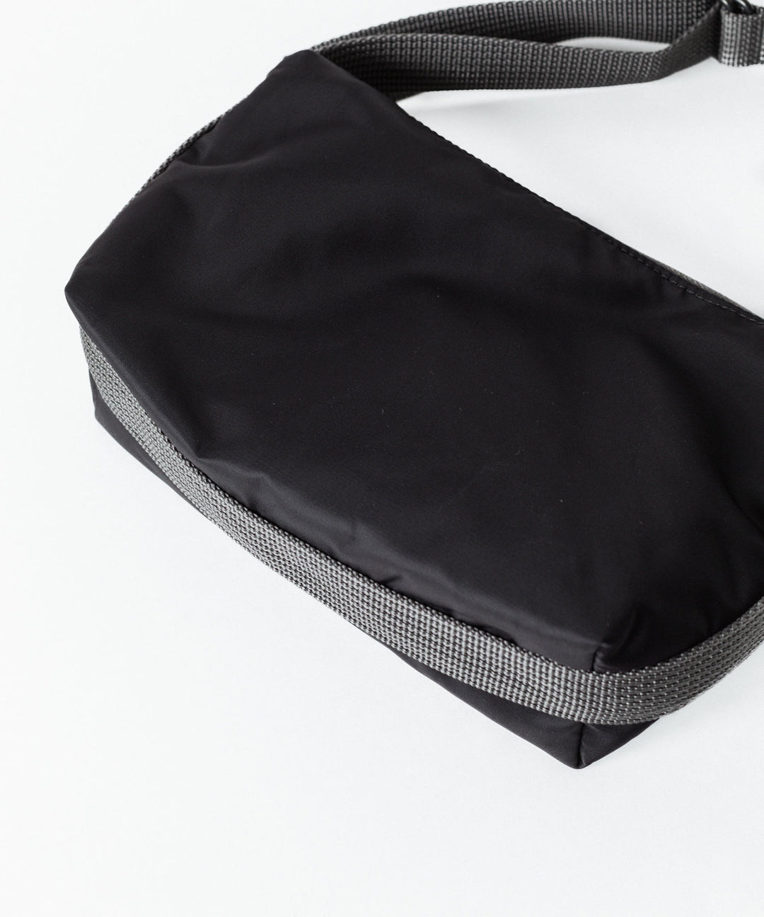 KaILI カイリのIREKO NS POUCH SのBLACKの公式通販サイトsession福岡セレクトショップ