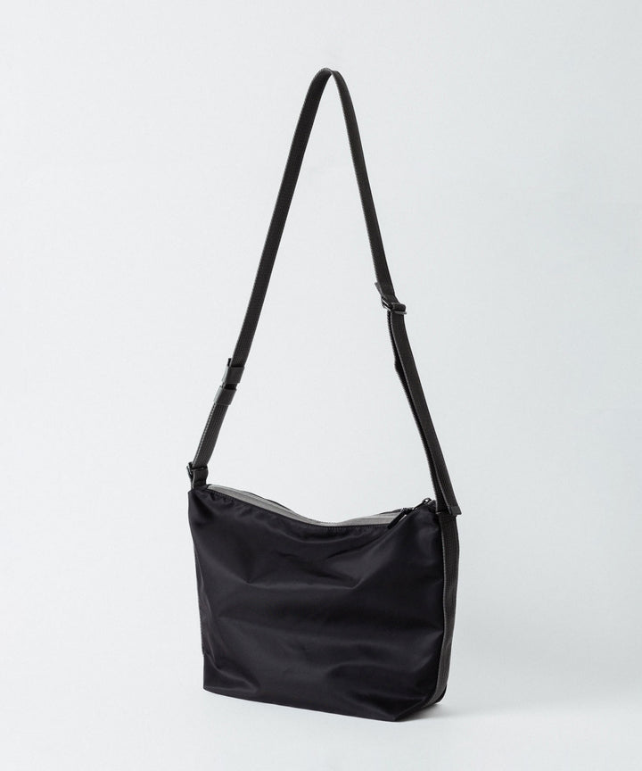 KaILI カイリのIREKO NS POUCH MのBLACKの公式通販サイトsession福岡セレクトショップ