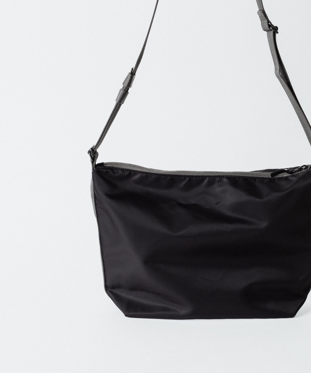 KaILI カイリのIREKO NS POUCH MのBLACKの公式通販サイトsession福岡セレクトショップ