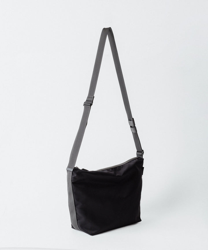 KaILI カイリのIREKO NS POUCH MのBLACKの公式通販サイトsession福岡セレクトショップ