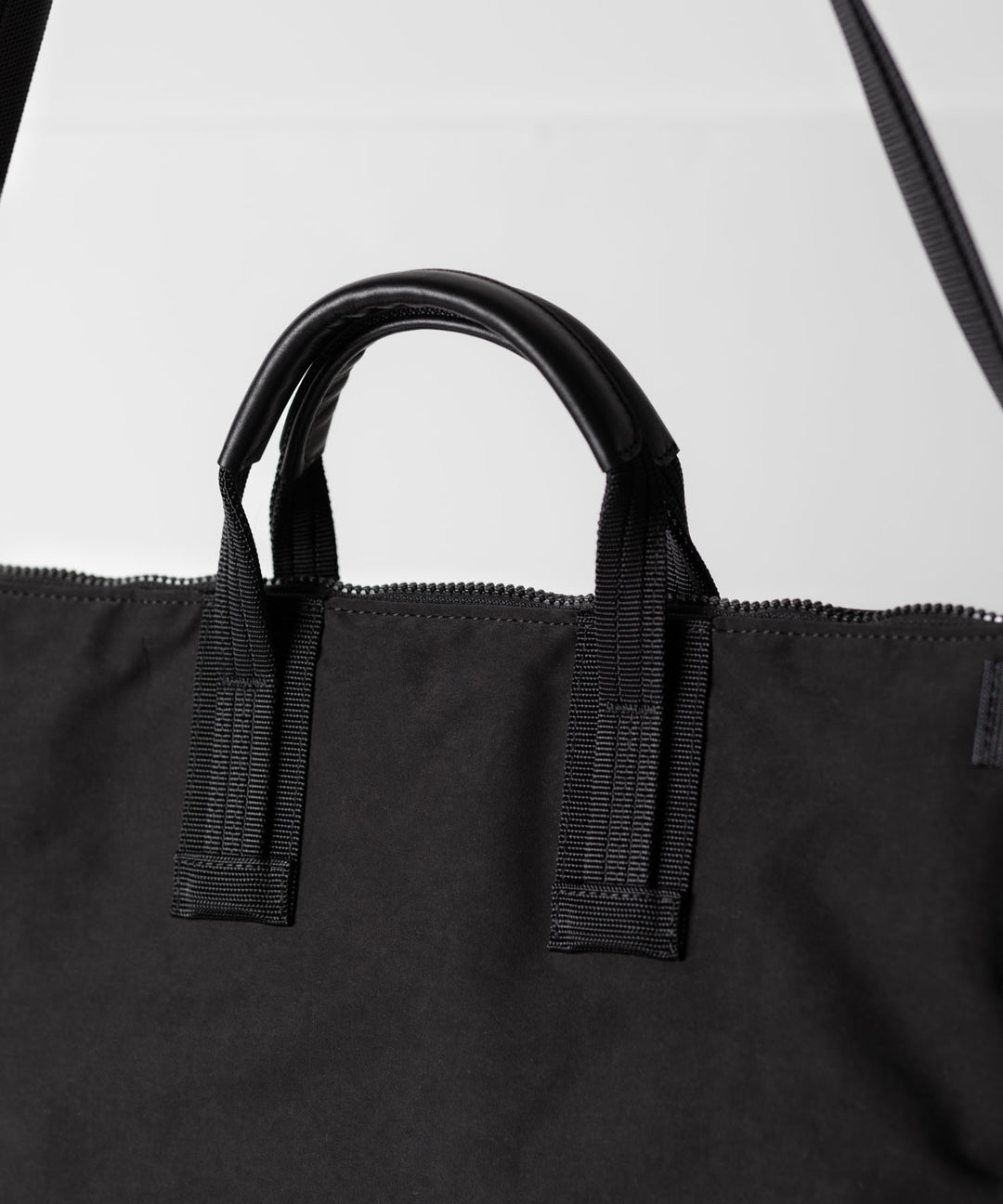 【KaILI】LIKE HELMET BAG - BLACK