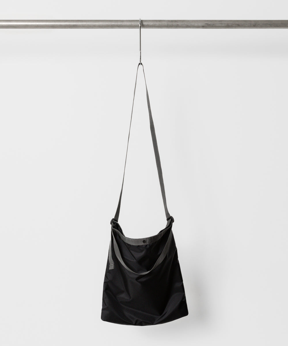 【KaILI/カイリ】2024 SSコレクション　ONE STROKE BAG - BLACK公式通販サイトsession福岡セレクトショップ