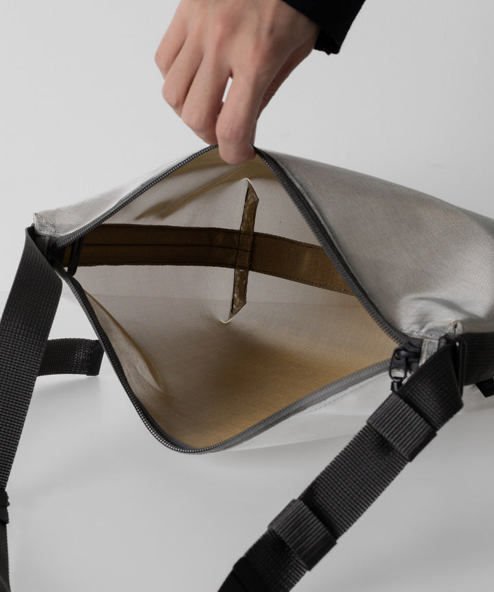 KaILI(カイリ)の24SSコレクションのIREKO POUCH METALLIC S/M SET - SILVER / GOLD sessionセッション福岡セレクトショップ 公式通販サイト