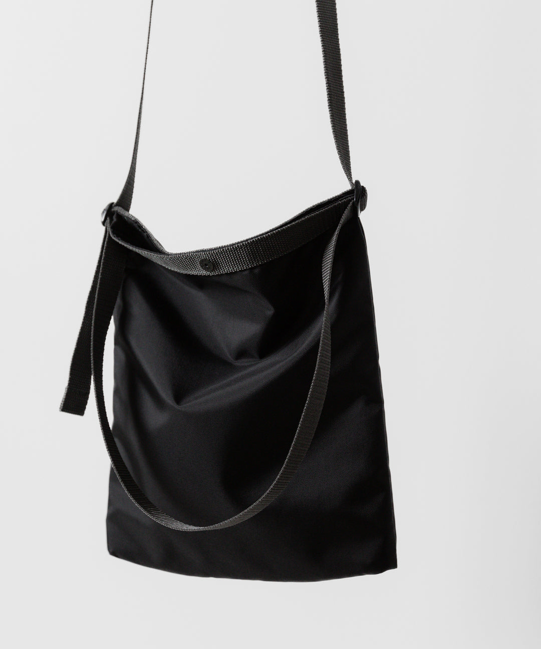 【KaILI/カイリ】2024 SSコレクション　ONE STROKE BAG MINI - BLACK公式通販サイトsession福岡セレクトショップ
