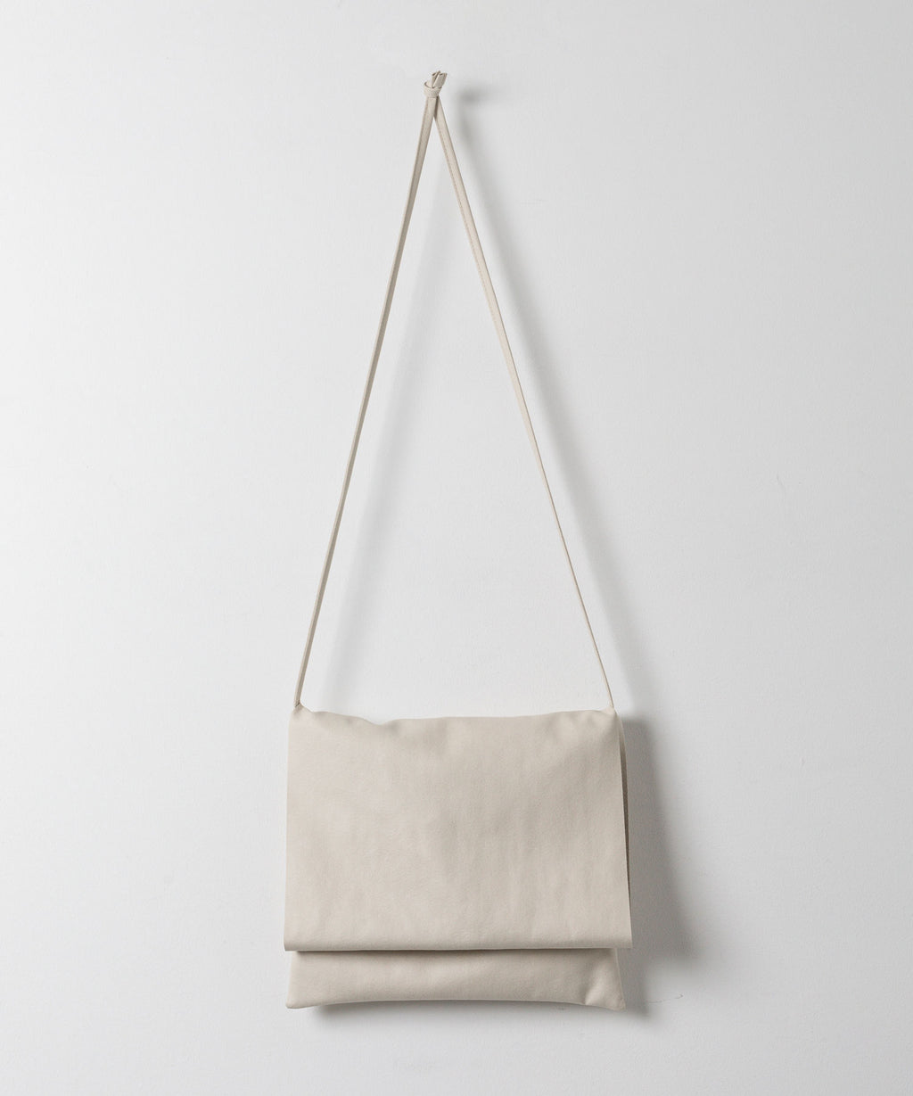 【KaILI】カイリのショルダーバッグUTOU UN - IVORY