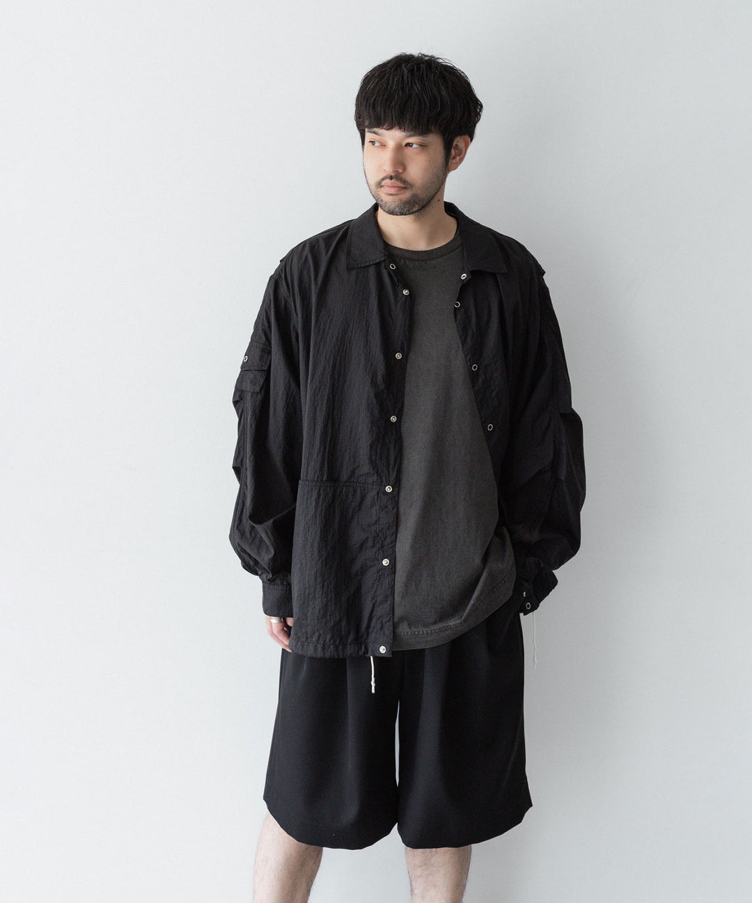 【ssstein】 WIDE EASY SHORT TROUSERS(2/90 WOOL GABARDINE) - BLACK