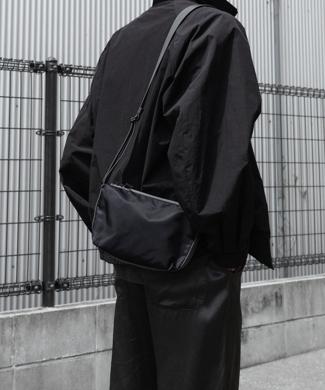 KaILI カイリのIREKO NS POUCH SのBLACKの公式通販サイトsession福岡セレクトショップ