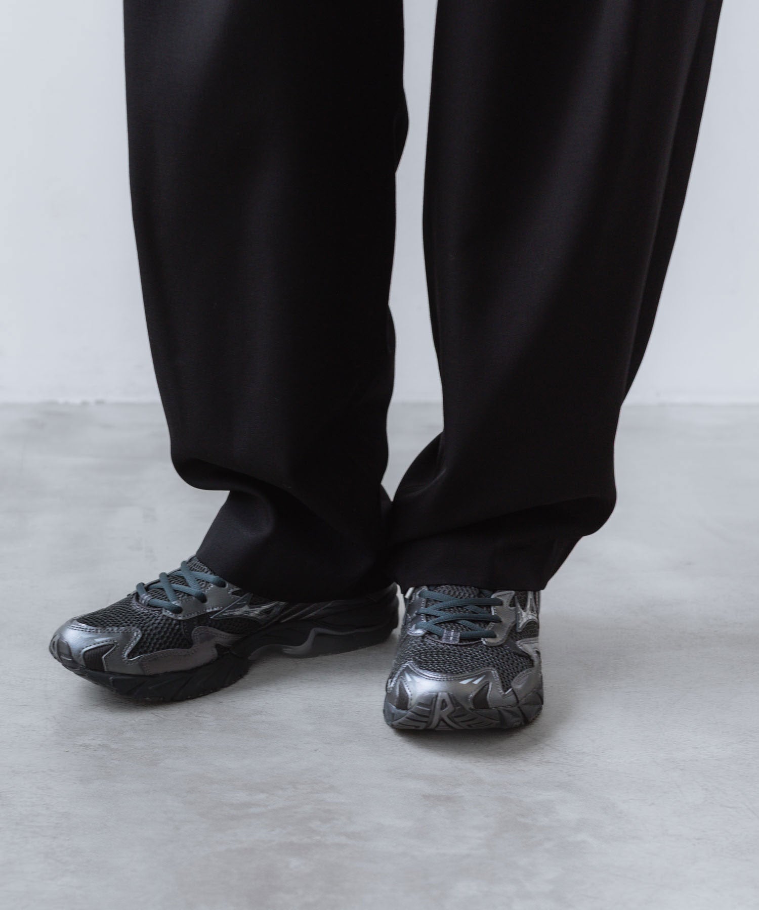 MIZUNO ミズノWAVE RIDER 10のBLACK×BLACK×METALLIC GREY 公式通販サイトsession福岡セレクトショップ