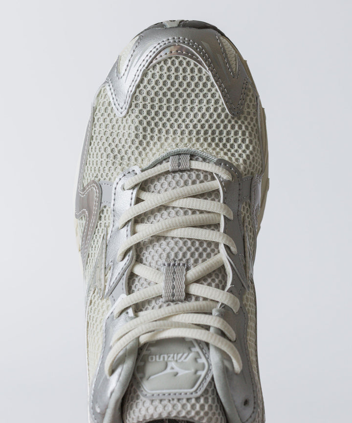 MIZUNO-ミズノのWAVE RIDER 10のWHITE×LIGHT BEIGE×SILVER公式通販サイトsession福岡セレクトショップ 