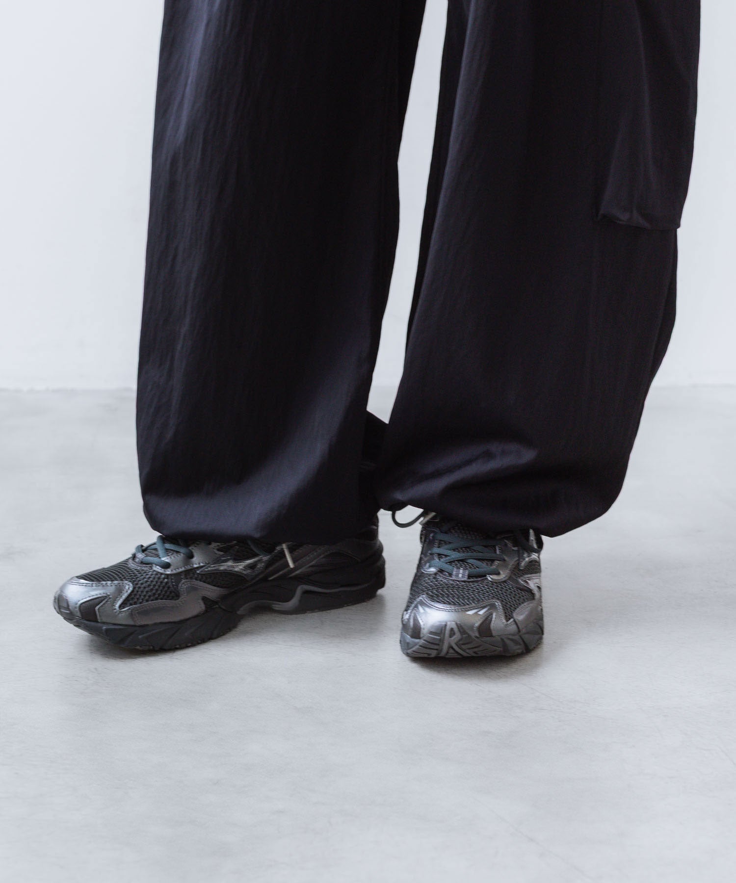 MIZUNO ミズノWAVE RIDER 10のBLACK×BLACK×METALLIC GREY 公式通販サイトsession福岡セレクトショップ