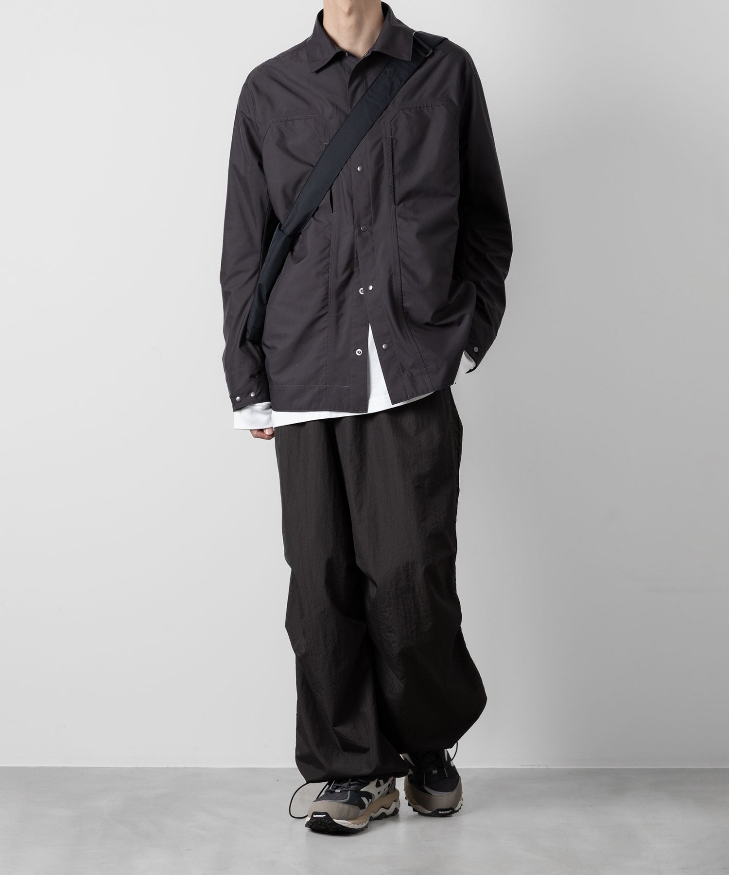 ssstein(シュタイン)の24AWコレクション NYLON TWILL CARGO EASY TROUSERS - CHARCOAL 公式通販サイトsession福岡セレクトショップ