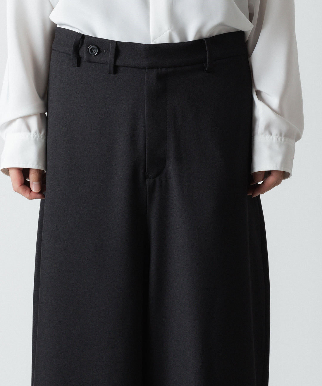 ato(アトウ)のRECYCLE POLYESTER WIDE PANTS - BLACKの公式通販サイトsession福岡セレクトショップ