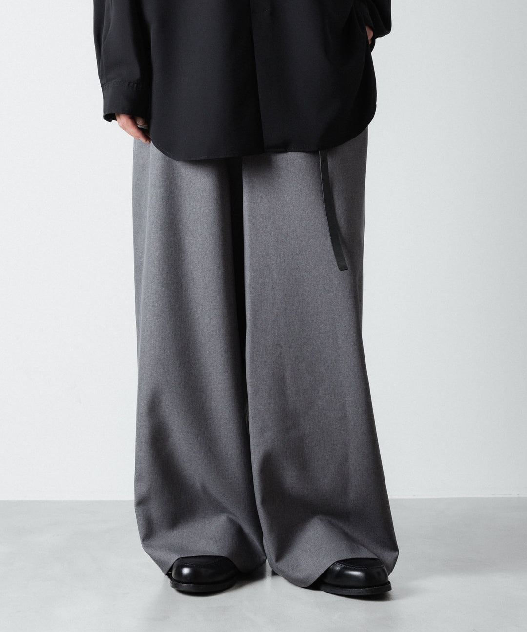 ato(アトウ)のRECYCLE POLYESTER WIDE PANTS - GRAYの公式通販サイトsession福岡セレクトショップ