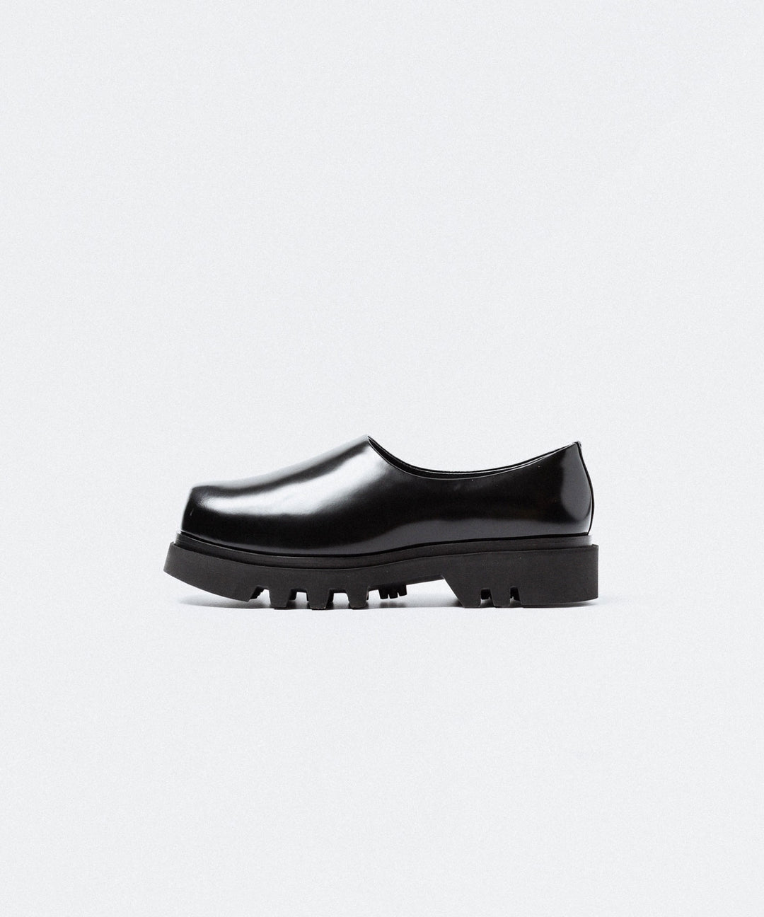 【 SINE &amp; COSINE 】HANNES / CLOG VIBRAM TWEETY - POLISHED BLACK