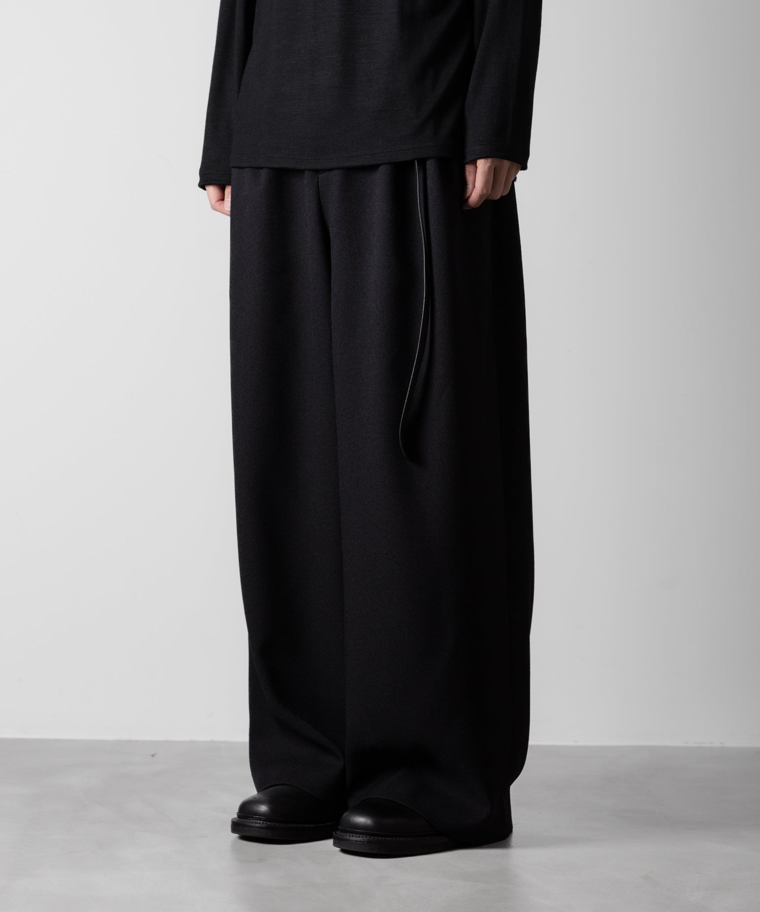 ato(アトウ)のLANATEC WIDE PANTS - BLACKの公式通販サイトsession福岡セレクトショップ