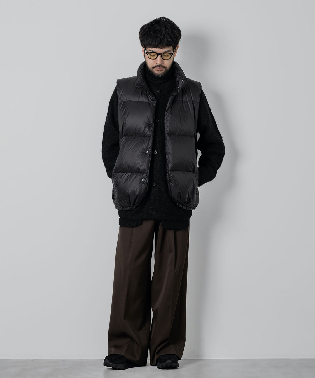 stein(シュタイン)の24SSコレクションEXTRA WIDE TROUSERS のMILITARY KHAKI sessionセッション福岡セレクトショップ 公式通販サイト