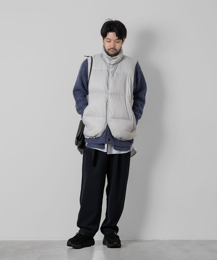 stein(シュタイン)の23AWコレクションDOWN PADDED VESTのOFF GREY