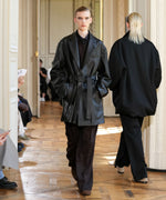 画像をギャラリービューアに読み込む, ssstein(シュタイン)のLAMBS LEATHER HALF COAT - BLACKの公式通販サイトsession福岡セレクトショップ
