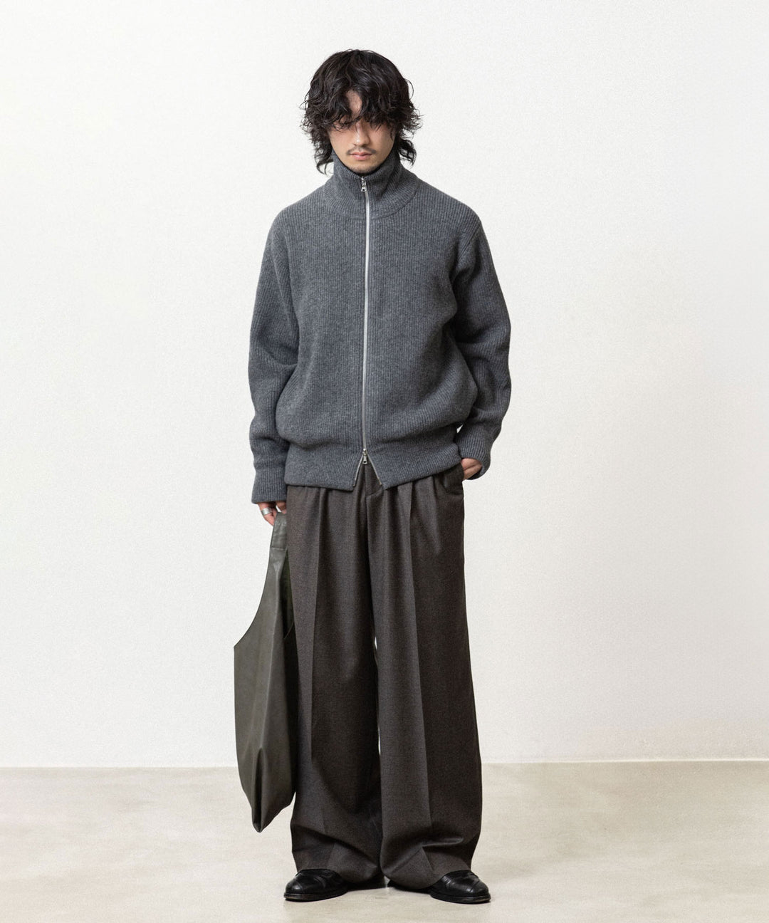 ssstein(シュタイン)のEXTRA FINE WOOL KNIT DRIVERS - GREYの公式通販サイトsession福岡セレクトショップ