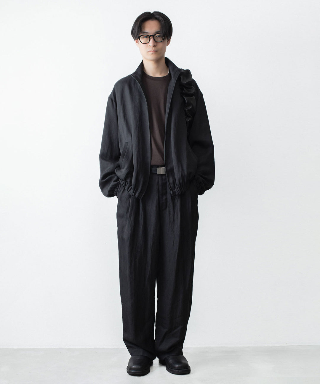 ssstein(シュタイン)のVIS/LI BRIGHT TWILL SHIRRED LIGHT ZIP JACKET - DARK CHARCOALの公式通販サイトsession福岡セレクトショップ