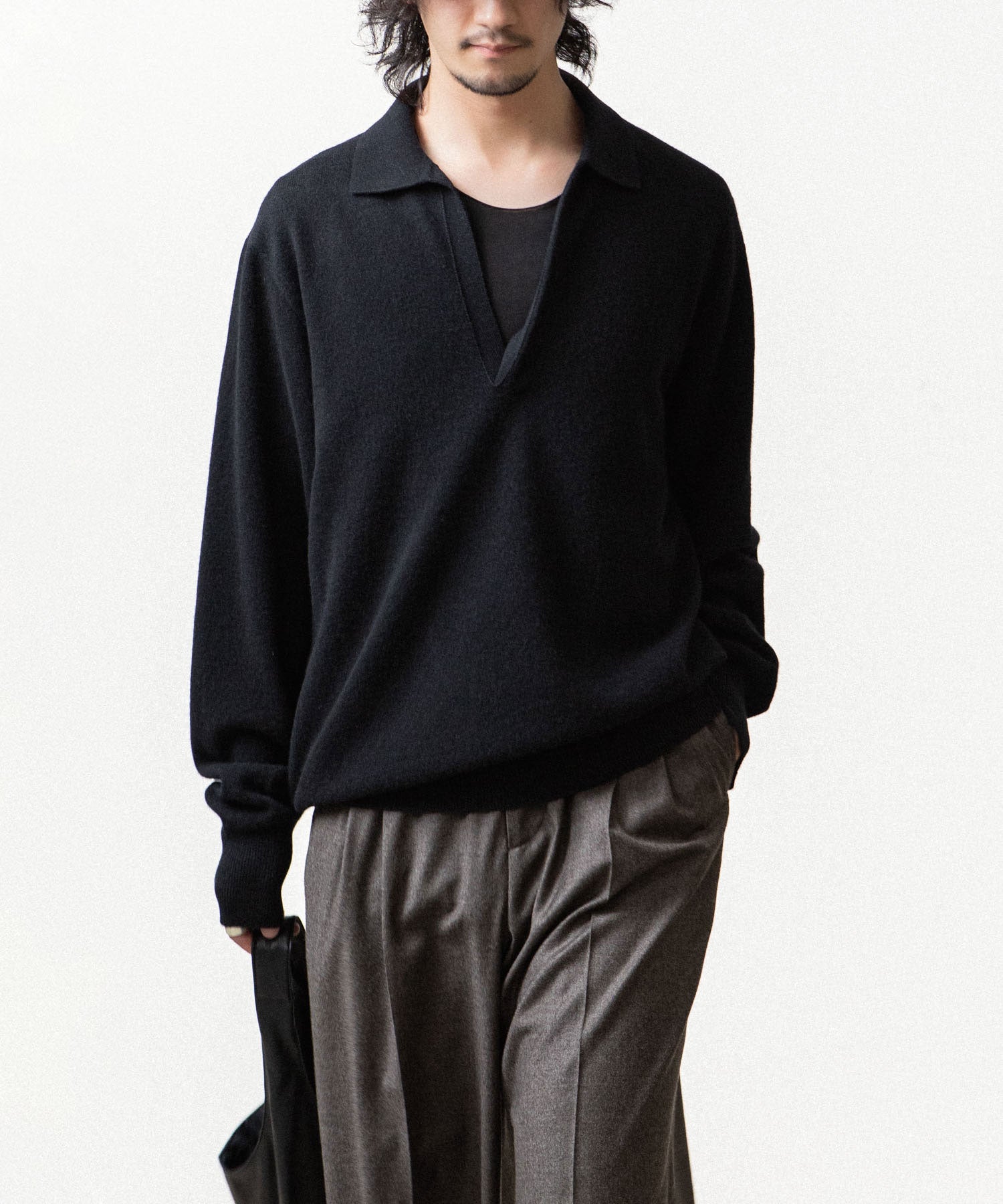 ssstein / シュタイン】EXTRA FINE WOOL KNIT SKIPPER - BLACK | 公式