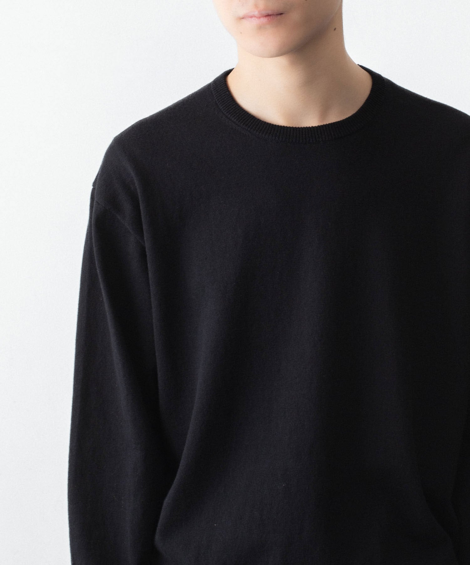 ssstein / シュタイン】ORGANIC COTTON KNIT CREW NECK LS - BLACK