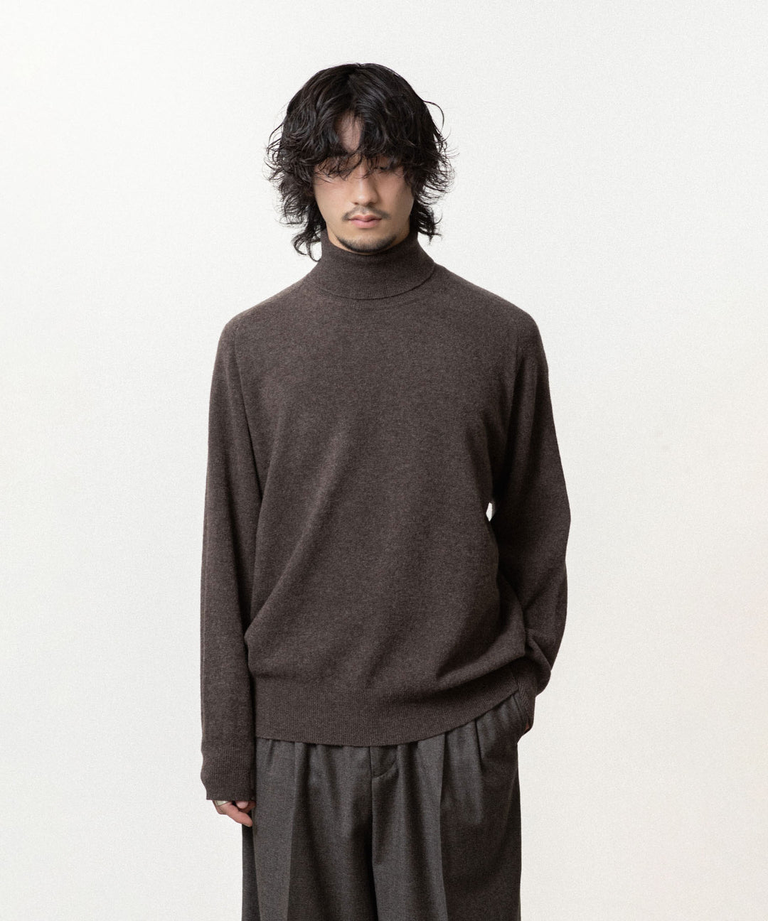 ssstein(シュタイン)のEXTRA FINE WOOL KNIT TURTLE NECK LS - MOCHAの公式通販サイトsession福岡セレクトショップ