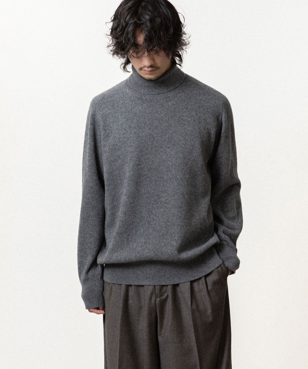 ssstein(シュタイン)のEXTRA FINE WOOL KNIT TURTLE NECK LS - GREYの公式通販サイトsession福岡セレクトショップ