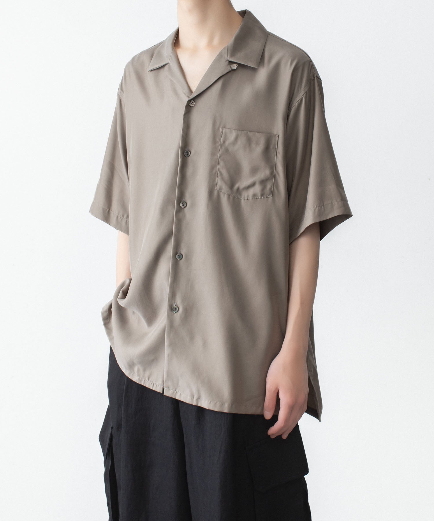 SS新作！カップ付きTシャツ　完売サイズです♡ ssstein / シュタイン】CUPRO TWILL OVERSIZED OPEN COLLAR SS SHIRT