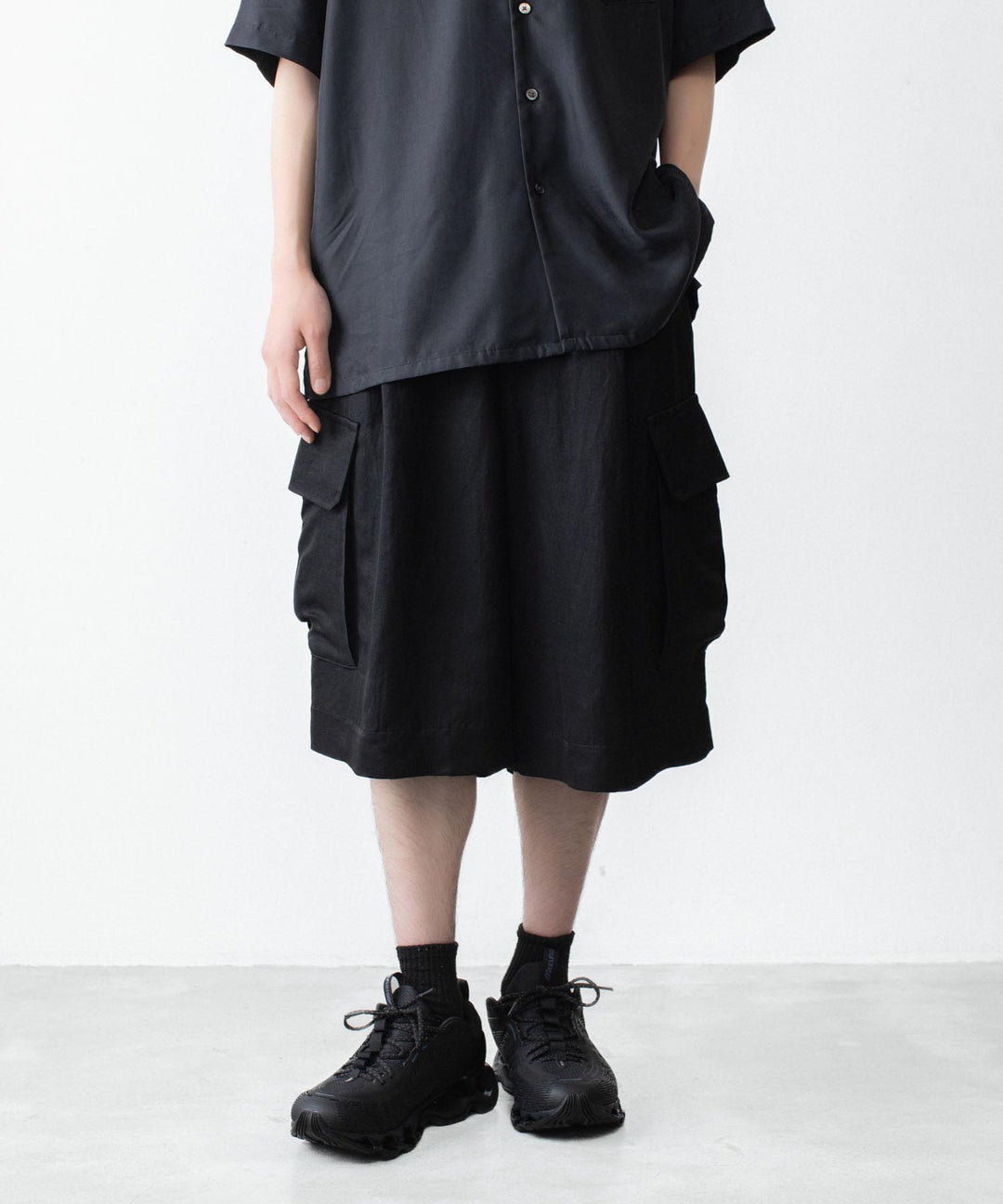 ssstein(シュタイン)のVIS/LI BRIGHT TWILL CARGO SHORT TROUSERS - BLACKの公式通販サイトsession福岡セレクトショップ