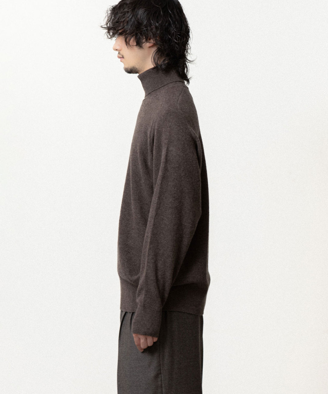 ssstein(シュタイン)のEXTRA FINE WOOL KNIT TURTLE NECK LS - MOCHAの公式通販サイトsession福岡セレクトショップ