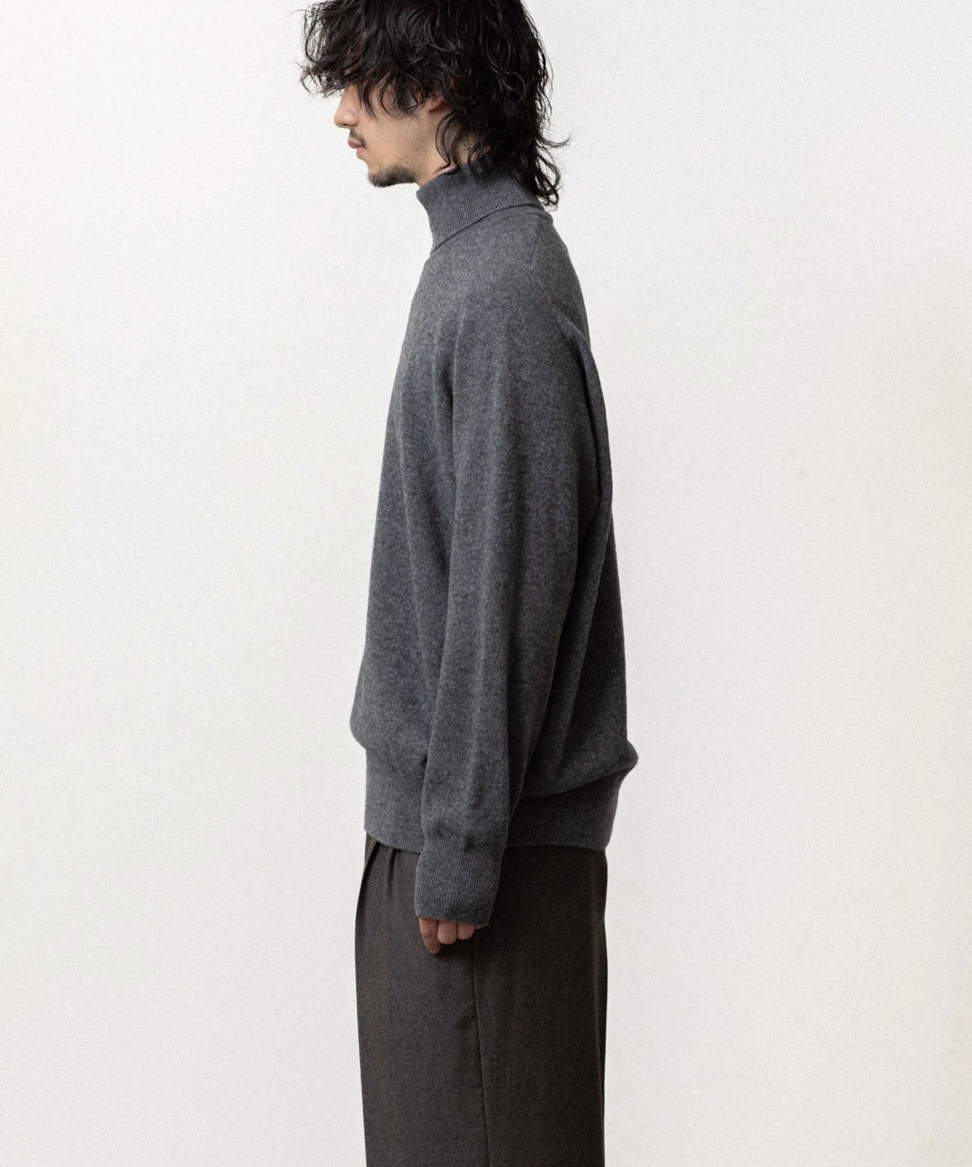 ssstein(シュタイン)のEXTRA FINE WOOL KNIT TURTLE NECK LS - GREYの公式通販サイトsession福岡セレクトショップ