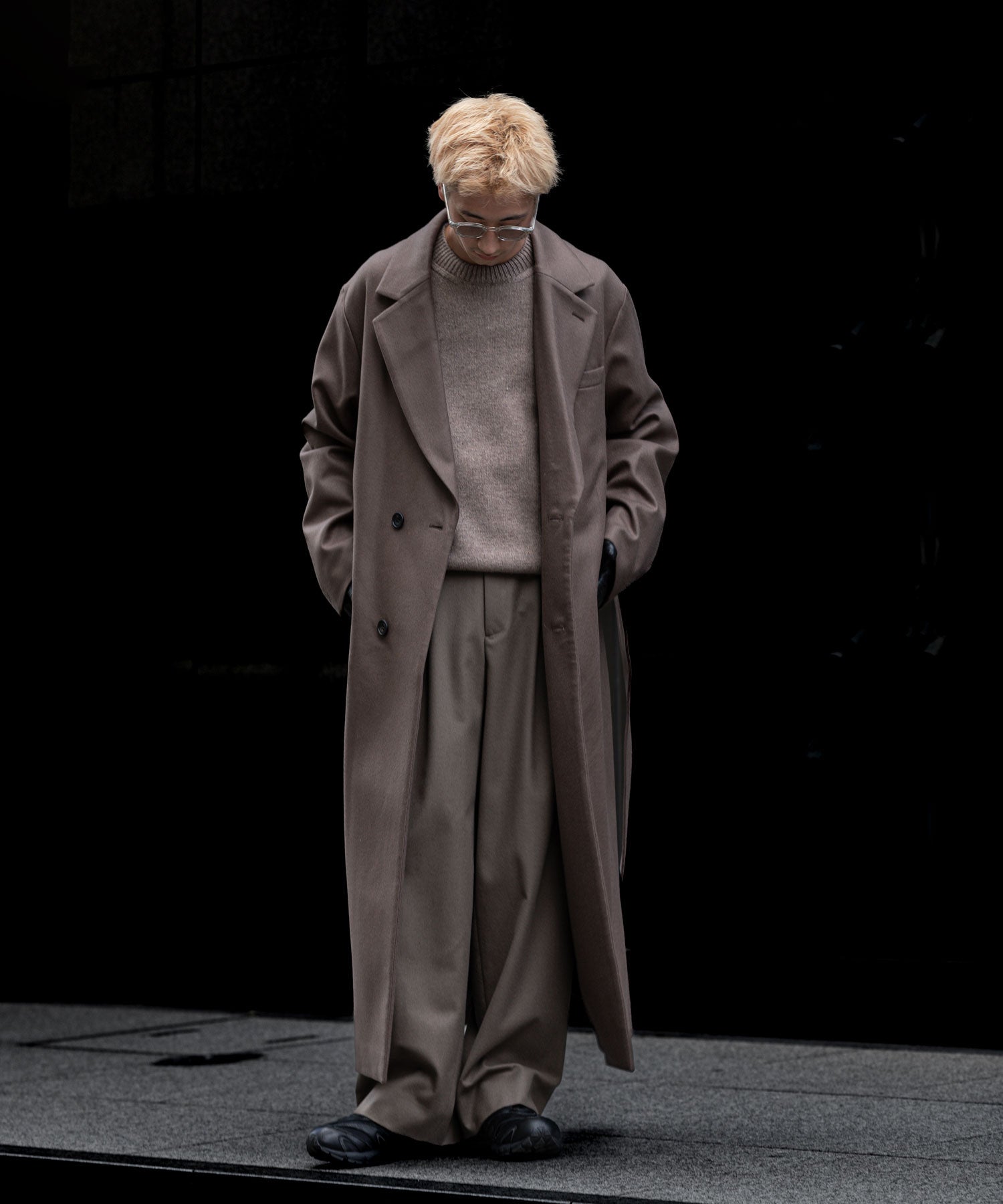 ssstein(シュタイン)の24AWコレクション EASY WIDE TROUSERS (2/72梳毛フラノ) - DARK BEIGE 公式通販サイトsession福岡セレクトショップ