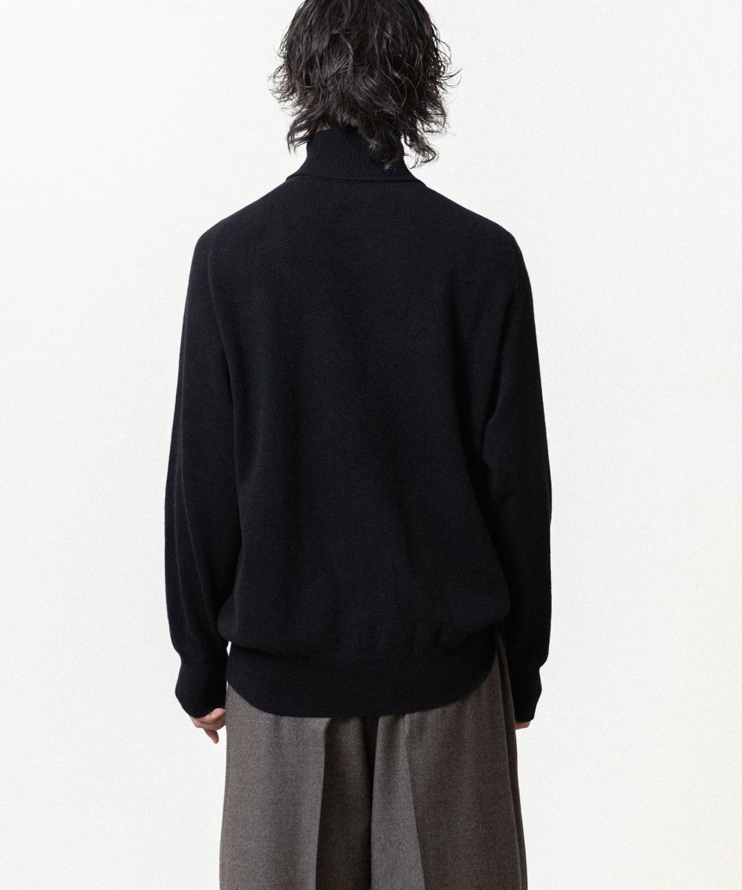 ssstein(シュタイン)のEXTRA FINE WOOL KNIT TURTLE NECK LS - BLACKの公式通販サイトsession福岡セレクトショップ