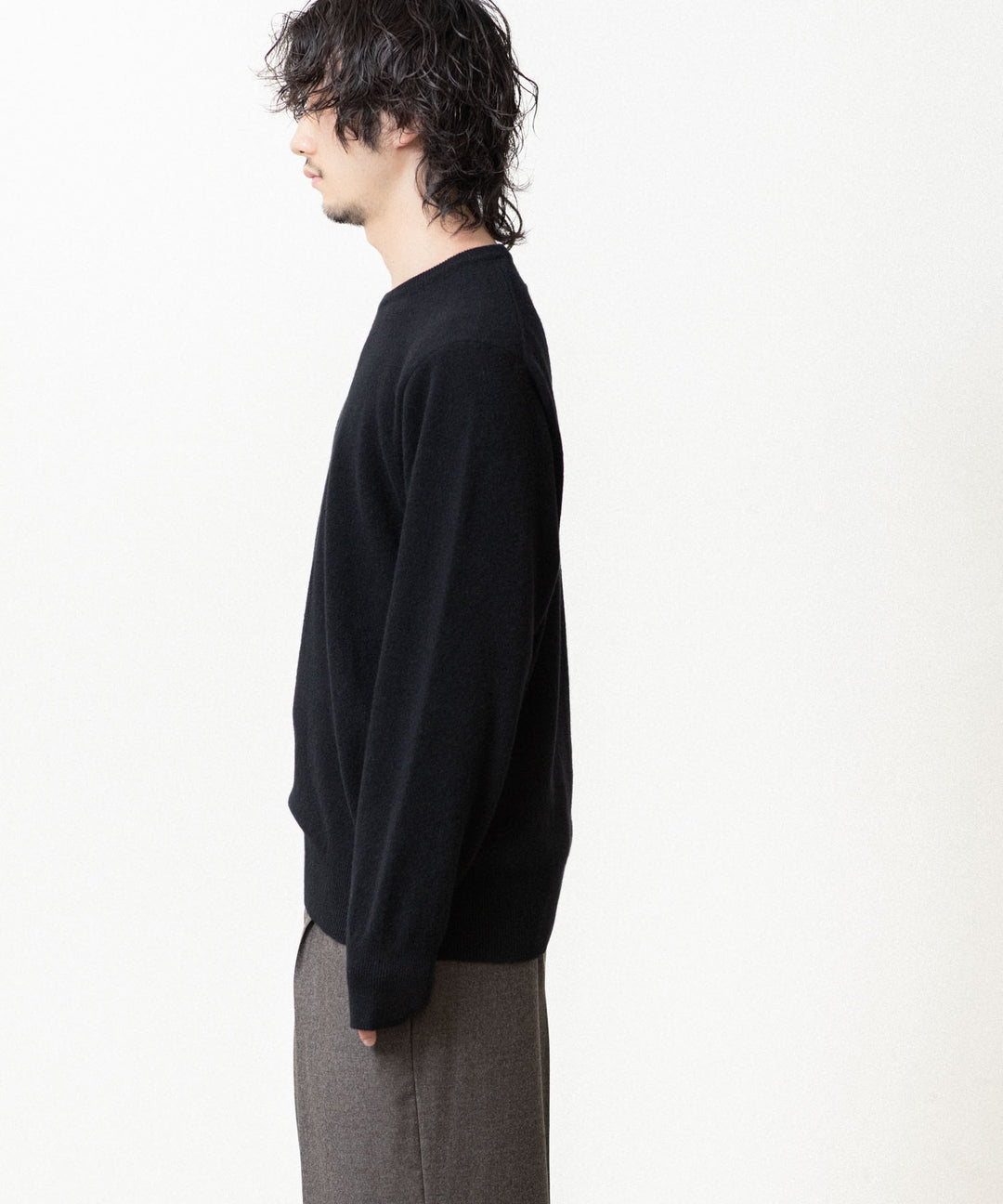ssstein(シュタイン)のEXTRA FINE WOOL KNIT CREW NECK LS - BLACKの公式通販サイトsession福岡セレクトショップ