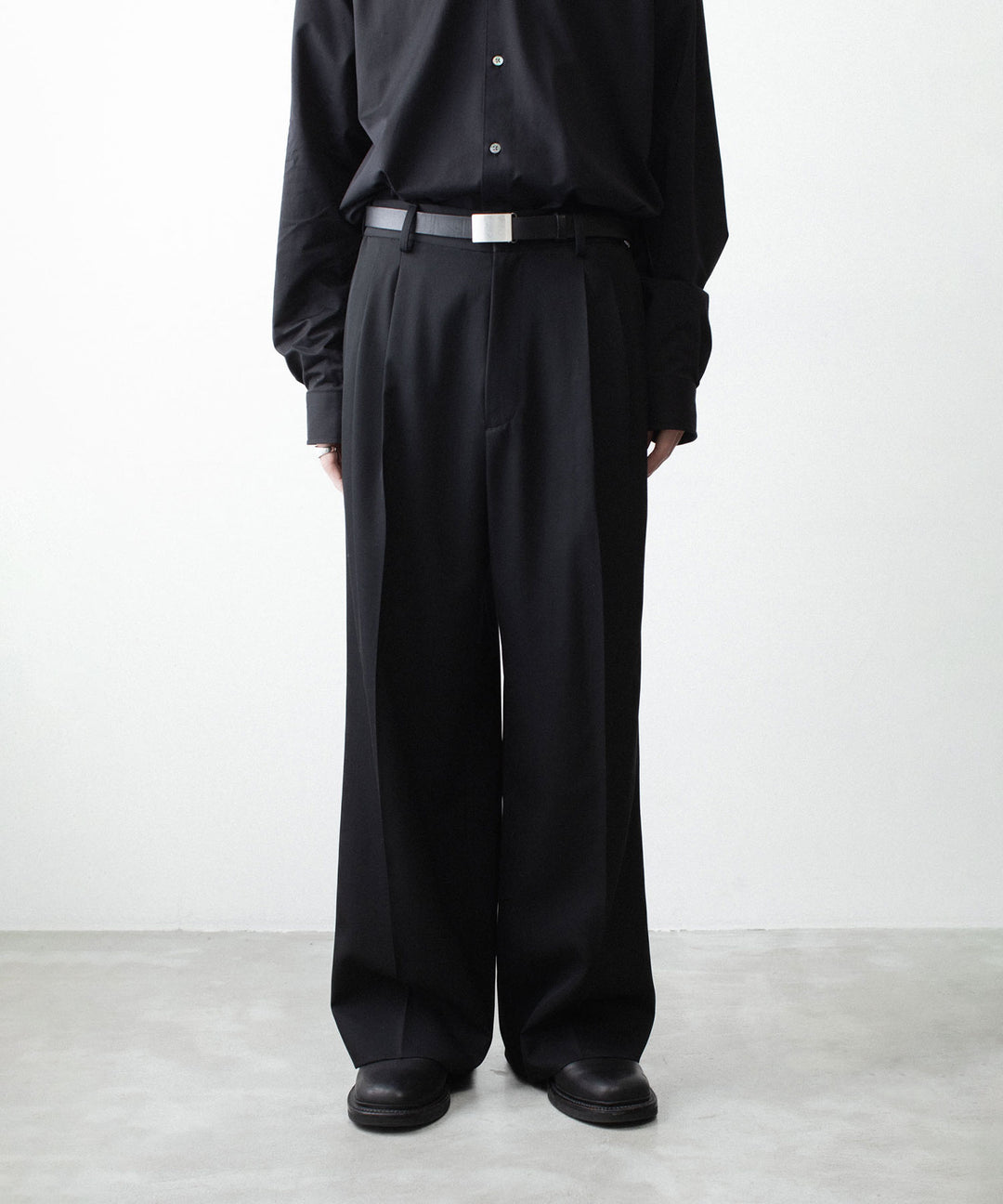 ssstein(シュタイン)のEASY LONG WIDE TROUSERS (2/90 WOOL GABARDINE) - BLACKの公式通販サイトsession福岡セレクトショップ