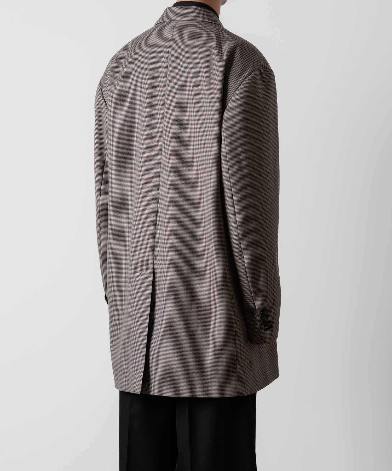 ssstein(シュタイン)のDOUBLE WEAVE HOUNDSTOOTH PEAK LAPEL SHORT COAT - HOUNDSTOOTHの公式通販サイトsession福岡セレクトショップ