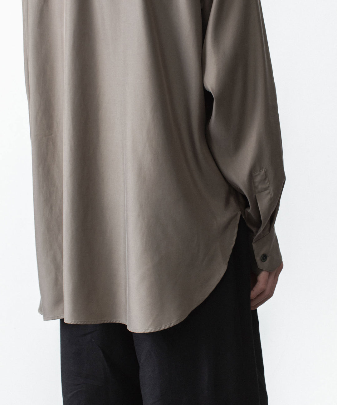 ssstein(シュタイン)のCUPRO TWILL OVERSIZED LS SHIRT - TAUPEの公式通販サイトsession福岡セレクトショップ