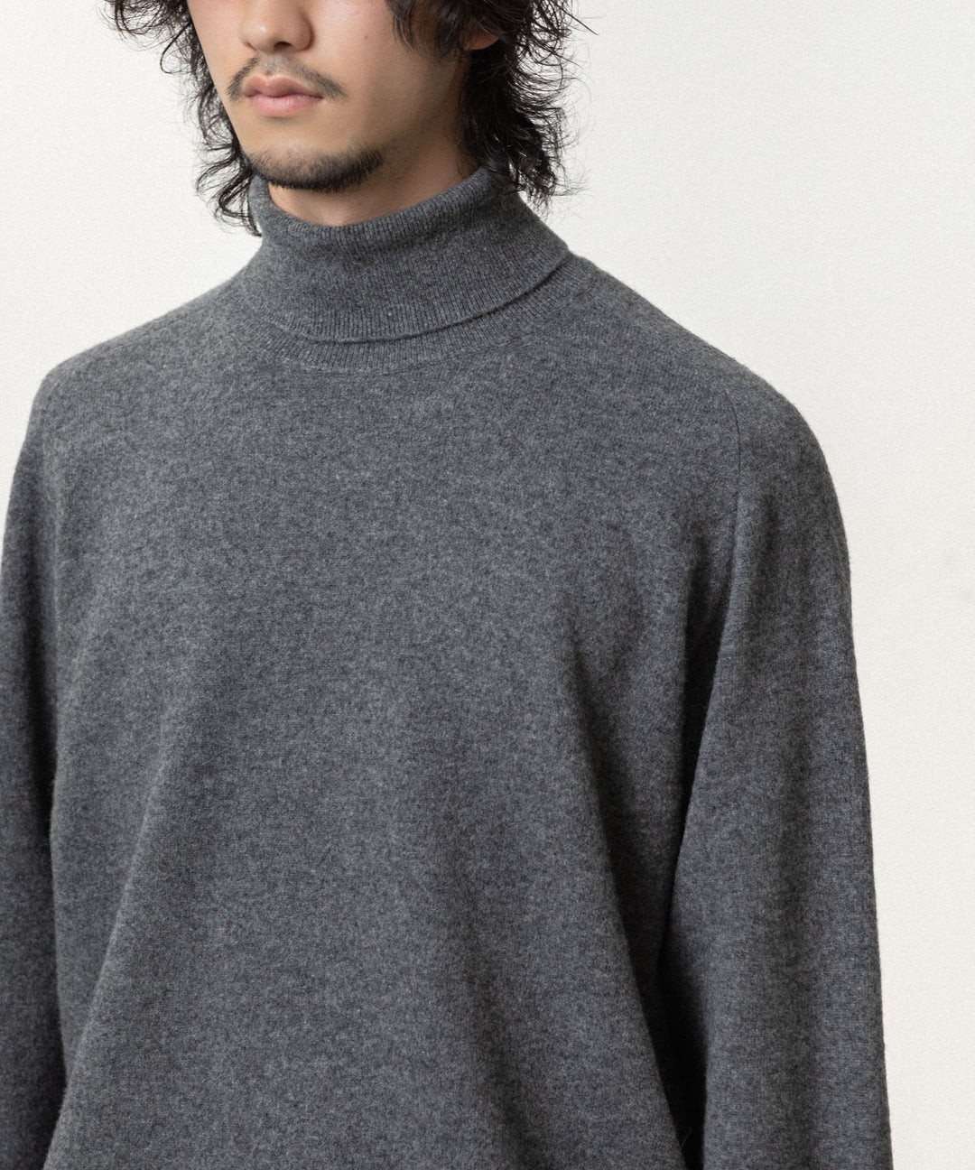 ssstein(シュタイン)のEXTRA FINE WOOL KNIT TURTLE NECK LS - GREYの公式通販サイトsession福岡セレクトショップ