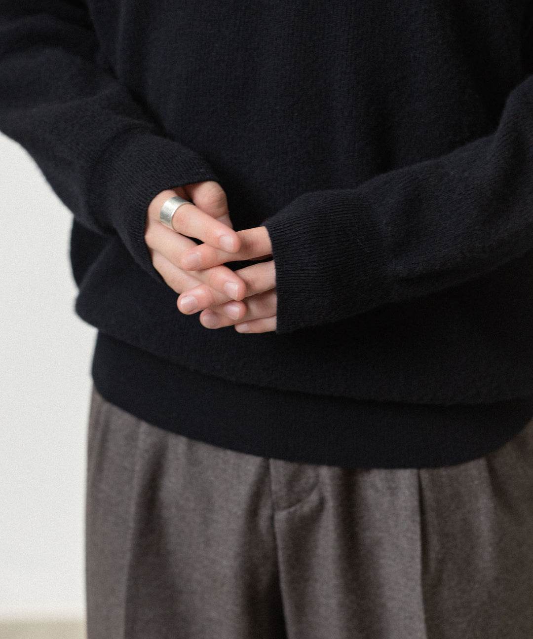 ssstein(シュタイン)のSUPER FINE WOOL MILLED KNIT CREW NECK LS - BLACKの公式通販サイトsession福岡セレクトショップ