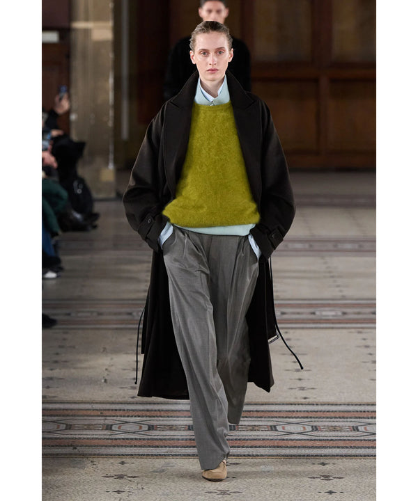 ssstein(シュタイン)の2026-27AWコレクションLOOKの020