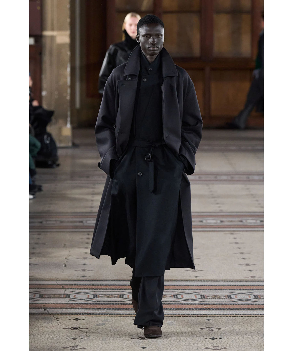 ssstein(シュタイン)の2026-27AWコレクションLOOKの036
