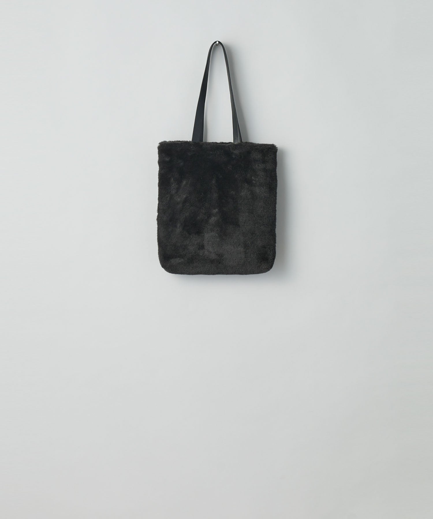 ssstein(シュタイン)の24AWコレクション ACRYLIC FUR TOTE BAG - GREY KHAKI 公式通販サイトsession福岡セレクトショップ