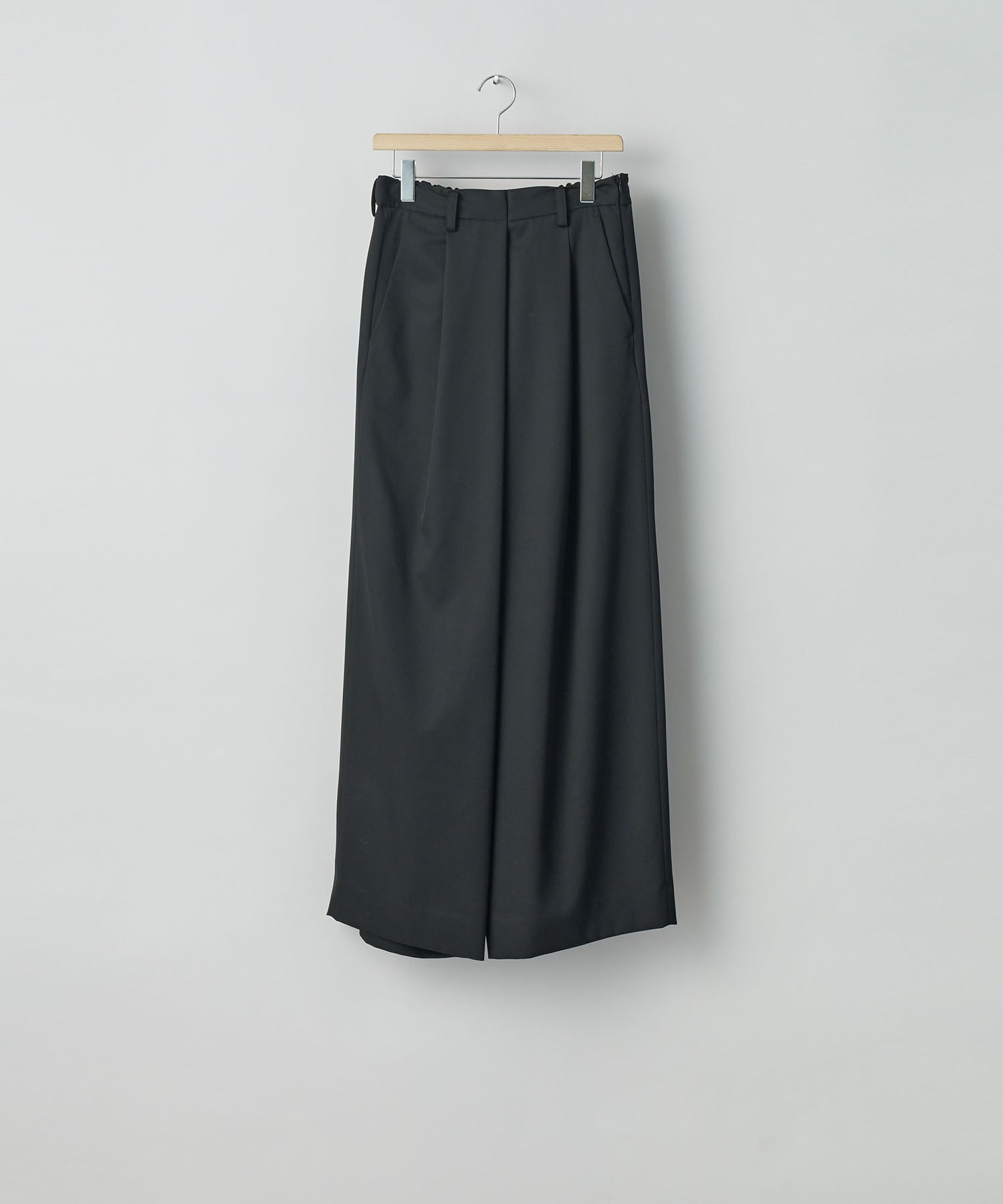 ssstein(シュタイン)の24AWコレクション OVERTUCKED EXTRA WIDE TROUSERS - BLACK 公式通販サイトsession福岡セレクトショップ