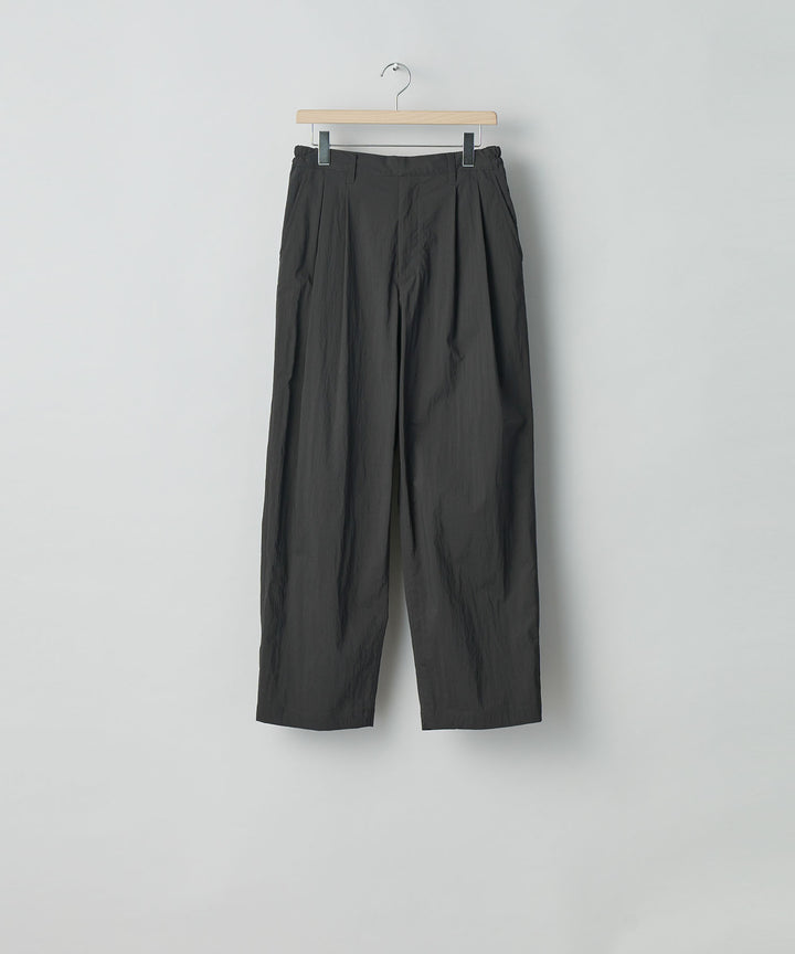 ssstein(シュタイン)の24AWコレクション WINDPROOF NYLON EASY WIDE TROUSERS - GREY KHAKI 公式通販サイトsession福岡セレクトショップ