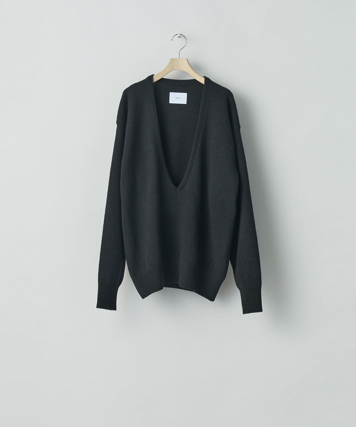 ssstein(シュタイン)の24AWコレクション EXTRA FINE WOOL KNIT DEEP V NECK LS - BLACK 公式通販サイトsession福岡セレクトショップ